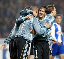 2003-2004-Liga-Espanyol-RM.jpg